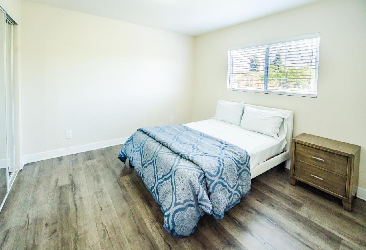 Large Condo Sleeps 10 Near Downtown Los Angeles Luaran gambar